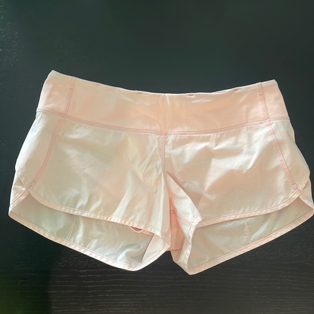 Lululemon Speed Shorts EUC size 8